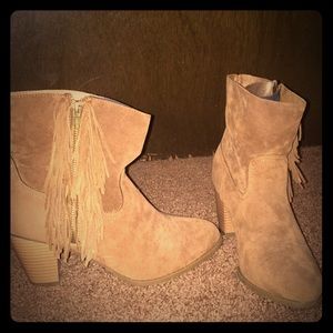 Fringed booties